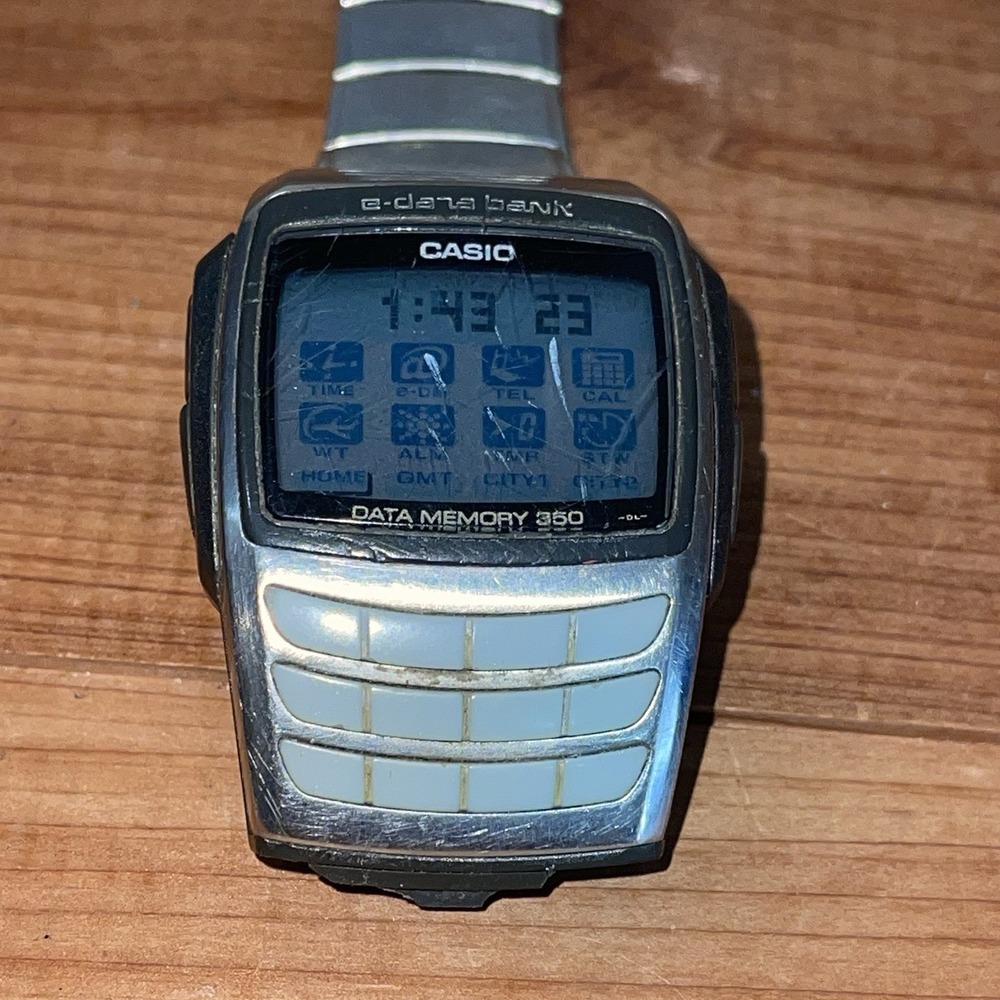 CASIO EDB-610 E-DATA BANK DATA MEMORY MOD 2550 Used Movement work Good 4 PARTS*